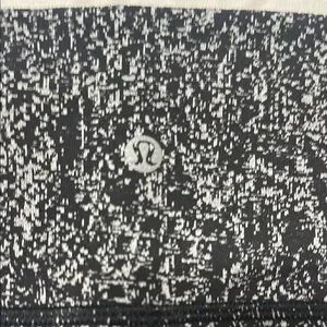 Lululemon Black And White Patterned Leggings Size 4‎