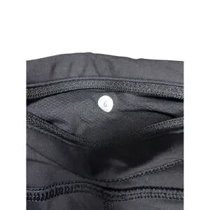 Lululemon Black Cropped Running Leggings Size 6 Back Pocket Mesh Detail
