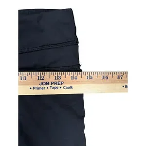 Lululemon Black Cropped Running Leggings Size 6 Back Pocket Mesh Detail