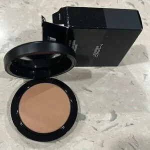 MAC Mineralize Skinfinish Natural Face Powder