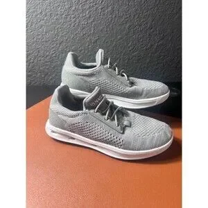 Magellan Boys Sz 13D Outdoors Tidewater 162306 Sneakers Grey
