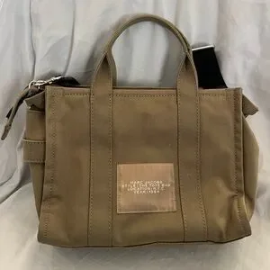 Marc Jacobs TRAVELER Canvas Logo Green Handbag $195
