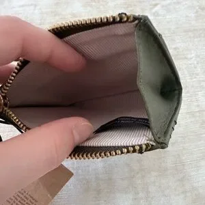 Margot Olive Green Leather Wallet Emmy Card Holder NWT