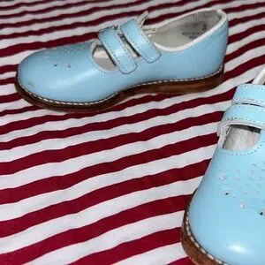 Mary Jane’s baby Powder Blue Toddler Sz 7