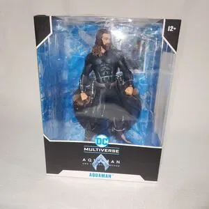 McFarlane DC Multiverse AQUAMAN WITH STEALTH SUIT 12”