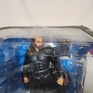 McFarlane DC Multiverse AQUAMAN WITH STEALTH SUIT 12”