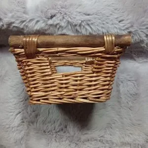 MEDIUM Golden Brown Woven Wicker Basket With Wooden Handles