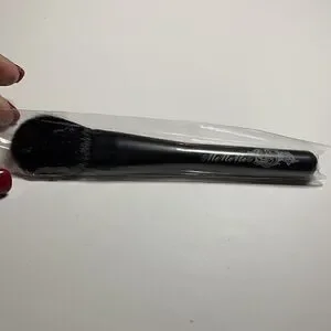 MEMEME Loose Powder Brush