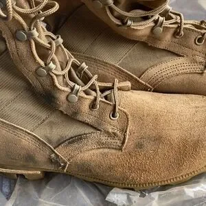 Men's Tan Combat Boots