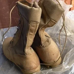 Men's Tan Combat Boots