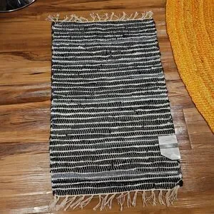 Metalic Silver Black And Gray Mat See Measurements