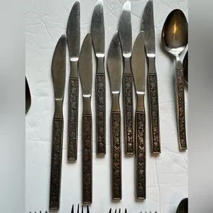Mexicaly Rose Interpur Japan 40pc Serves 8 Extra 5 Spoons 1 Butter Knife Used