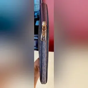 MICHAEL KORS Jet Set Travel LG Laptop Case EUC