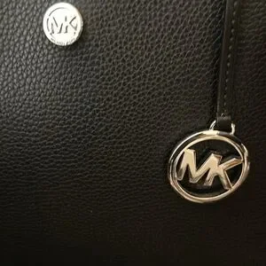 Michael Kors Maisie Large Pebbled Leather Tote Bag