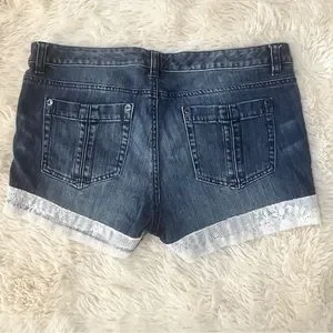 Michael Kors Shorts‎