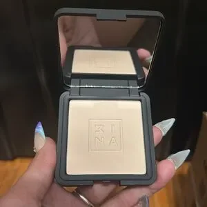 Mina The Compact Powder Concealer 2 Piece
