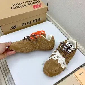 Miumiu X New Balance 530 Classic Sneake
