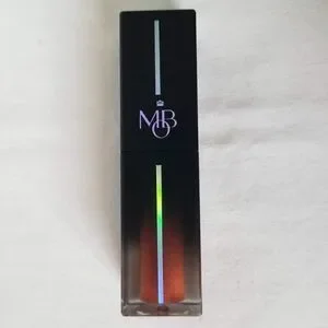 Mo Beauty - Mo-Shine Lip Gloss In Baby Brown Cow