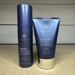 Monat Haircare Lot Of 2
