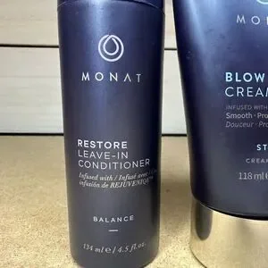 Monat Haircare Lot Of 2
