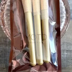 MOTD Gold Goddess Face Makeup brush set