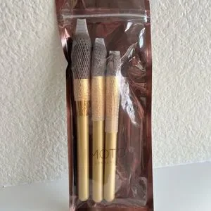 MOTD Gold Goddess Makeup Brushes Set