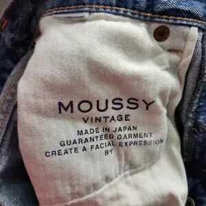 Moussy Vintage Pelion High Rise Distressed Cut-Off Denim Shorts Size 26?