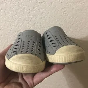Native Toddler Jefferson Shoes In Grey Purple Size C6