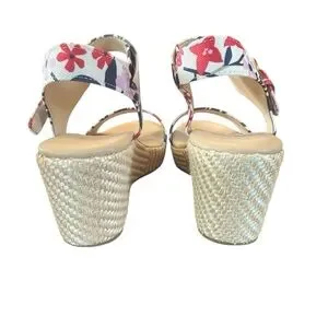 Naturalizer Stella Resort Floral Size 9.5 7$
