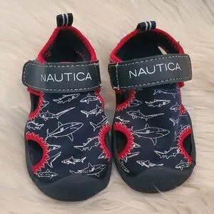 Nautica/Wonder Nation Boys Water Shoes SZ 4 5-6