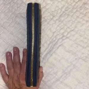 Navy Blue Basket Weave Large Wallet/wristlet. NWOT Will Hold A Cell Phone