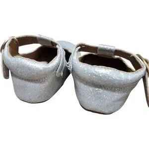 NEW A Bear Co Toddler Size 3 Color Change Silver Smooth Glitter T-Straps Girls