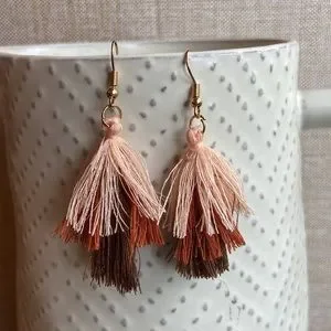NEW BOHO Earth Color 3 Layer Tassel Earrings Fringe Gold Dangle Fish Hooks