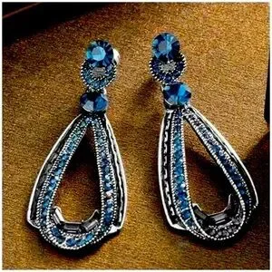 New Gorgeous Bridgerton Era Sterling Silver Blue Sapphire Drop Earrings