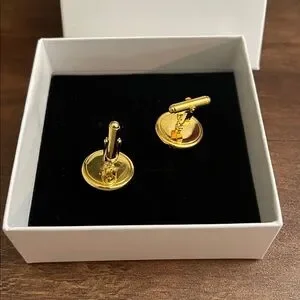NEW GrandTour Collection Gioielli Italian Cufflink Medusa Set