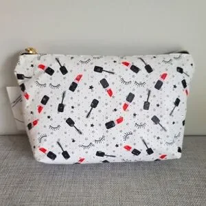 New Imoshion USA Cosmetic Makeup Bag Lipstick Red Black Travel Clutch