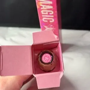 New In Box - Jeffree Star Magic Star Concealer C 15.5 NIB