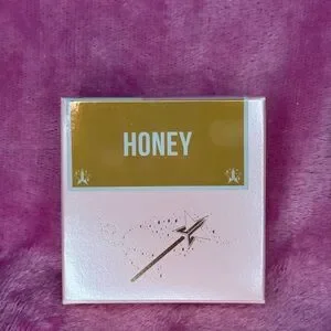 NEW Jeffree Star - Magic Star Setting Powder Shade Honey - Luminous NIB NWT
