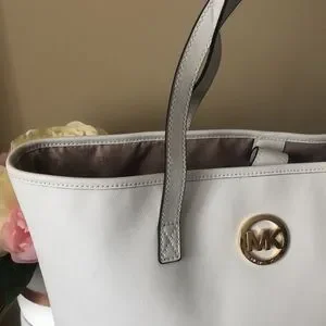 New MICHAEL Michael Kors White Leather Jet Set Travel Tote