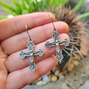 New Pair Of Ornate Crucifix Cross Earrings