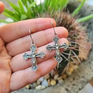 New Pair Of Ornate Crucifix Cross Earrings