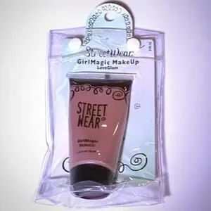NEW Revlon Street Wear Girl Magic Make-Up LOVEGLAM Magical Glow Face Cheeks Eyes