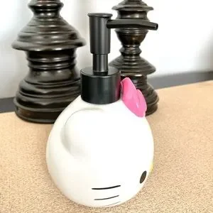 New Sanrio HELLO KITTY Ceramic Soap Dispenser Pump