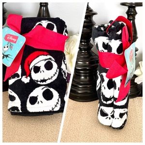 New Set of 2 The Nightmare Before Christmas Santa Jack Skellington Hand Towels