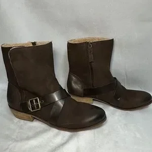 New Softwalk Rayne Brown Soft Leather Pull On Mid Buckle Bootie
