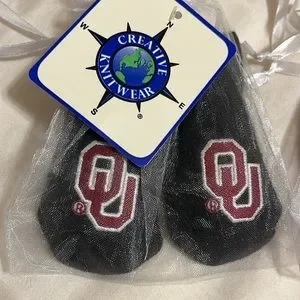 NEW Two Pair Creative Knitwear University Oklahoma Sooners Newborn Bootie Socks