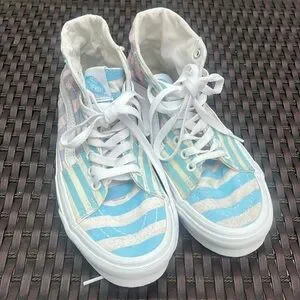 New Vans Sk8 Hi Top Skate Shoe Women 6.5 Pastel Stripes Multicolor