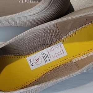 New Vivala Margot 2.0 Beige Loafers V-Cut Slip-on Square-toe Ballerina Flats 8