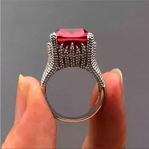 New Women’s 925 Silver Luxury Ruby Ring