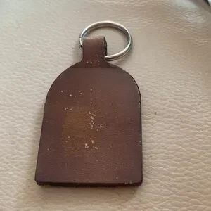 NEW ZEALAND KIWI Coin Leather Keychain / Keyring Queensberry & Co